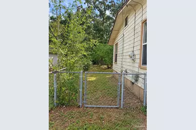 1202 N F St, Pensacola, FL 32501 - Photo 3