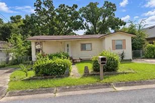 1202 N F St, Pensacola, FL 32501 - Photo 1