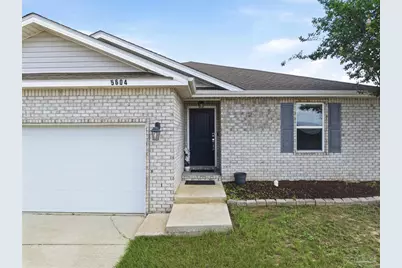 5604 Shooting Star Ct, Milton, FL 32583 - Photo 1