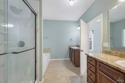 110 Alicia Dr, Crestview, FL 32536 - Photo 27