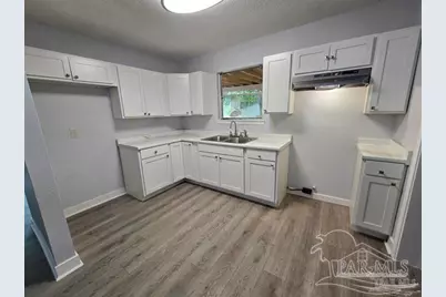 926 Lucerne Ave, Pensacola, FL 32505 - Photo 11
