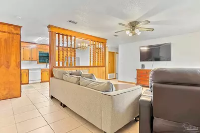 8800 Quail Dr, Pensacola, FL 32534 - Photo 9