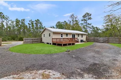 5755 Santa Monica St, Milton, FL 32583 - Photo 13