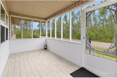 5755 Santa Monica St, Milton, FL 32583 - Photo 3