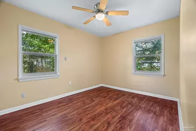 28 Norwood Dr, Pensacola, FL 32506 - Photo 9