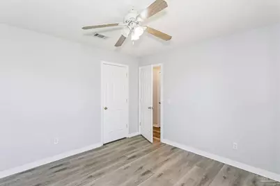 1943 Coral Island Rd, Pensacola, FL 32506 - Photo 27