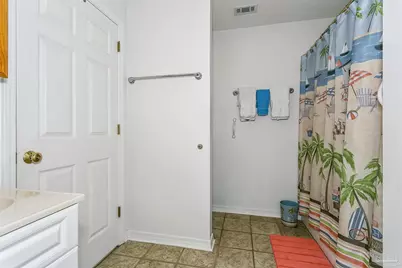 11814 Chanticleer Dr, Pensacola, FL 32507 - Photo 13