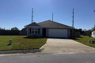 5919 Laurel Oak Dr, Pensacola, FL 32526 - Photo 1