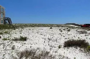 7871 Gulf Blvd, Navarre Beach, FL 32566 - Photo 1