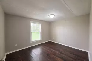 8676 Sharon Ln, Pensacola, FL 32526 - Photo 23