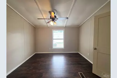 8676 Sharon Ln, Pensacola, FL 32526 - Photo 13