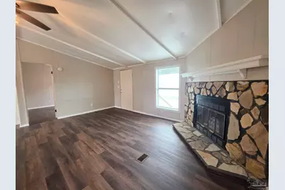8676 Sharon Ln, Pensacola, FL 32526 - Photo 5