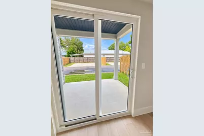 410 W Wright St #A & B, Pensacola, FL 32501 - Photo 7