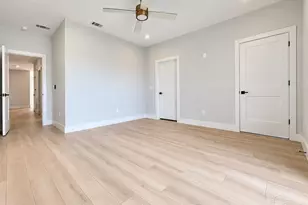 410 W Wright St, Pensacola, FL 32501 - Photo 11
