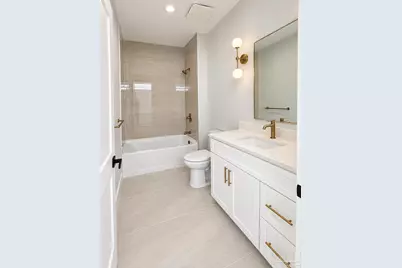 410 W Wright St #A & B, Pensacola, FL 32501 - Photo 15