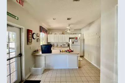 3849 Windsor Castle Blvd, Milton, FL 32583 - Photo 35