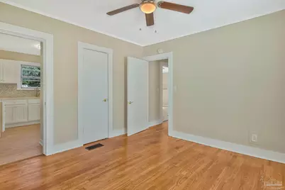 2071 W Chase St, Pensacola, FL 32502 - Photo 13