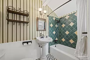 118 N F St, Pensacola, FL 32502 - Photo 25