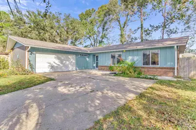 2558 Amberjack Ct, Pensacola, FL 32526 - Photo 1