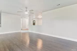 2558 Amberjack Ct, Pensacola, FL 32526 - Photo 19