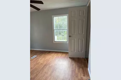7944 Parker Rd, Milton, FL 32570 - Photo 11