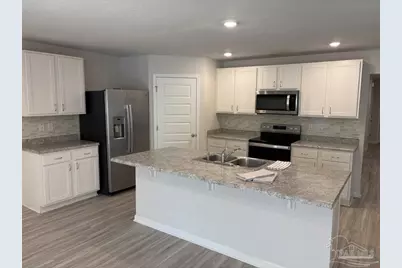 5379 Peach Dr, Pace, FL 32571 - Photo 3
