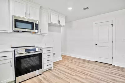 408 Bremen Ave, Pensacola, FL 32507 - Photo 11