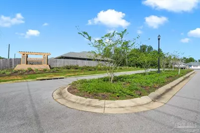 3652 Conley Dr, Cantonment, FL 32533 - Photo 5