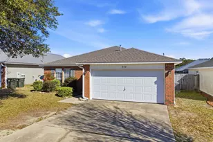 342 Mizzen Ln, Pensacola, FL 32507 - Photo 1