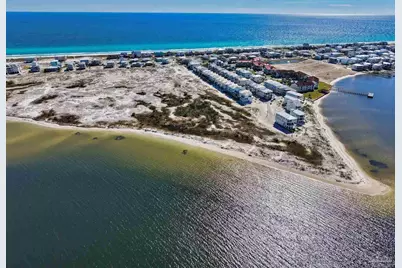 1410 Seaside Cir, Navarre Beach, FL 32566 - Photo 63