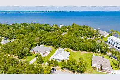 16210 Innerarity Pt Rd, Pensacola, FL 32507 - Photo 5