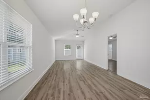 873 Smiley Cir, Pensacola, FL 32514 - Photo 13