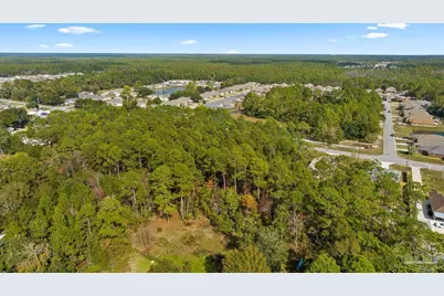 2200 Dogtrack Rd, Pensacola, FL 32506 - Photo 11