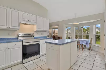 832 Ebb Tide Dr, Pensacola, FL 32507 - Photo 11
