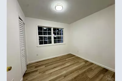 82 S Garfield Dr, Pensacola, FL 32506 - Photo 15