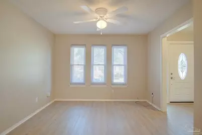 3971 Elmcrest Dr, Pensacola, FL 32504 - Photo 7