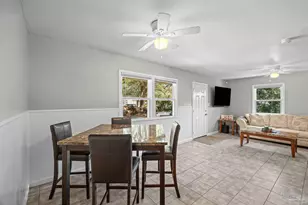 4655 Durham Dr, Pensacola, FL 32526 - Photo 11