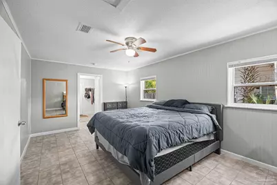 4655 Durham Dr, Pensacola, FL 32526 - Photo 15
