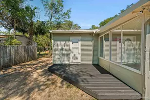 4655 Durham Dr, Pensacola, FL 32526 - Photo 31