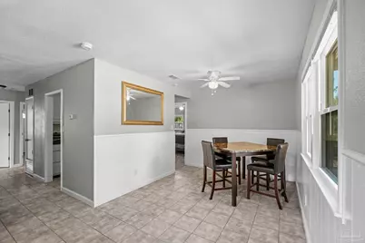 4655 Durham Dr, Pensacola, FL 32526 - Photo 9