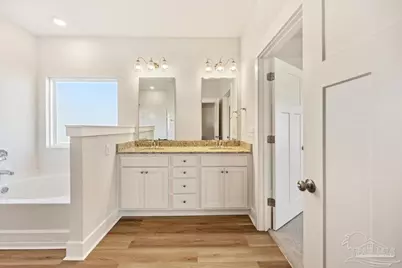6484 Forest Bay Ave, Gulf Breeze, FL 32563 - Photo 39