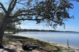 8100 Durwood Ln, Milton, FL 32583 - Photo 1