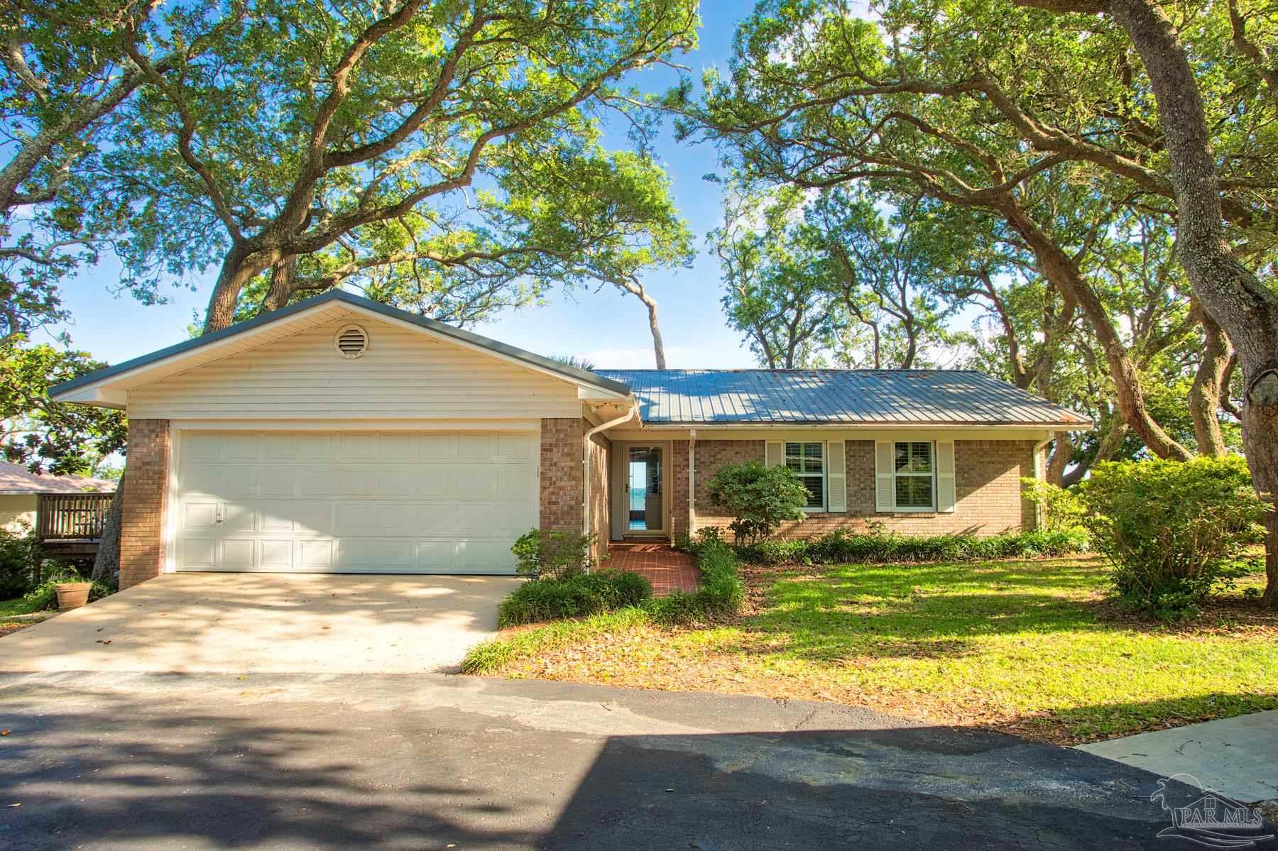 5117 Soundside Dr, Gulf Breeze, FL 32563 MLS 590145 Coldwell Banker