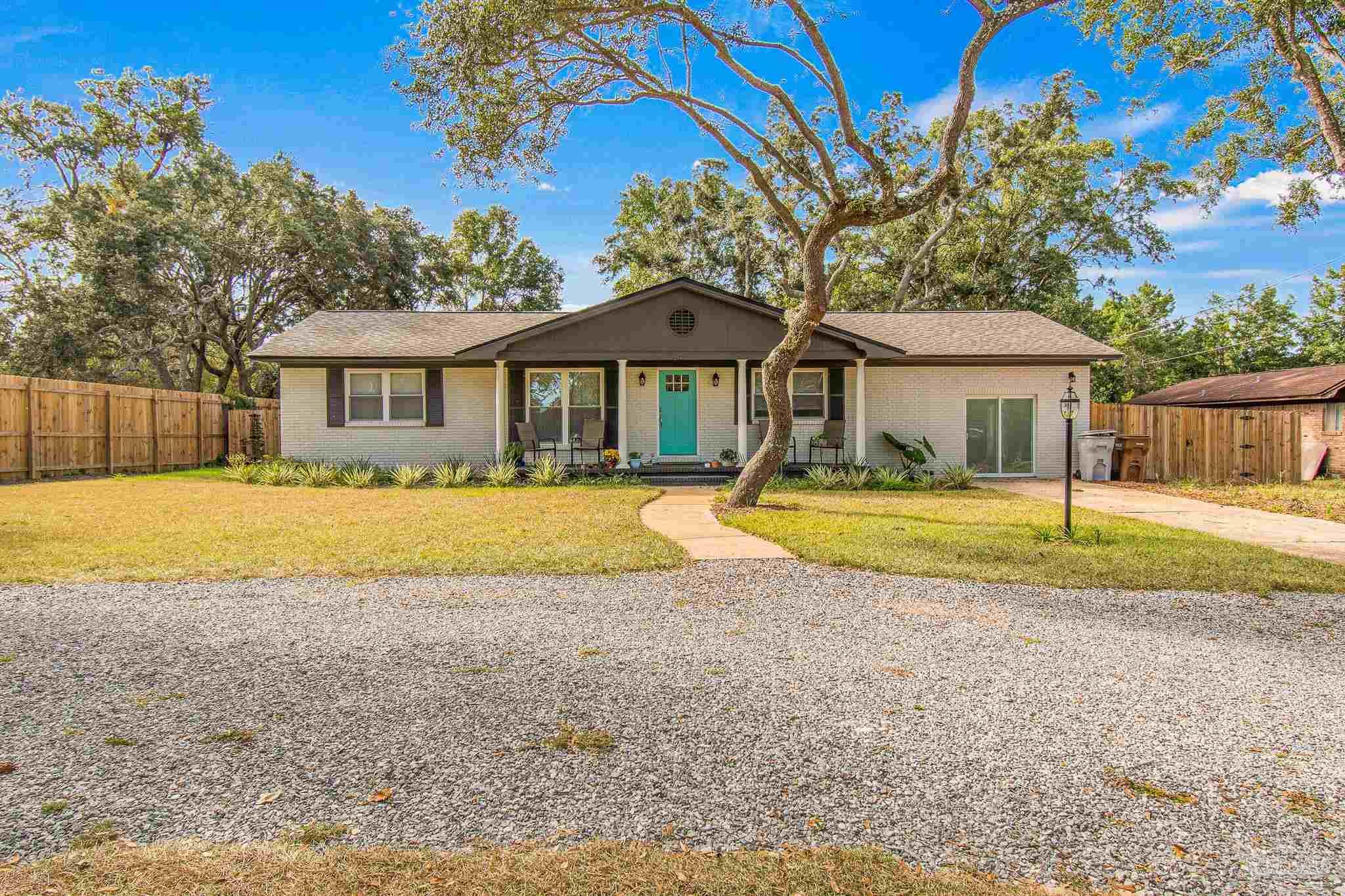 4537 Hickory Shores Blvd, Gulf Breeze, FL 32563 MLS 616871 Coldwell