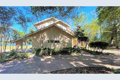 2040 Renegade Ln, Milton, FL 32583 - Photo 1