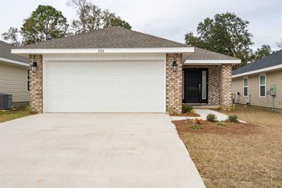 7105 Sonny Dr #20B, Pensacola, FL 32504 - Photo 1