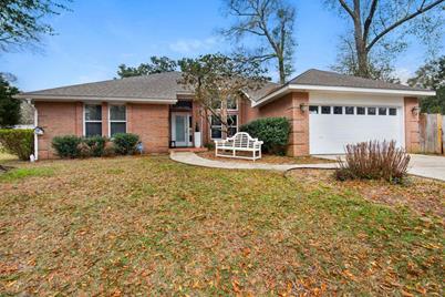 879 Lexington Rd, Pensacola, FL 32514 - Photo 1