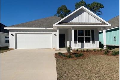209 Camellia Dr, Pensacola, FL 32533 - Photo 1