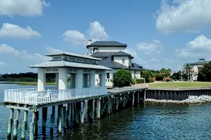 18 Wharf Ave, Pensacola, FL 32502 - Photo 1