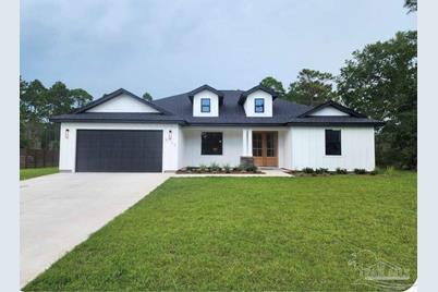 8172 Beleza St, Navarre, FL 32566 - Photo 1